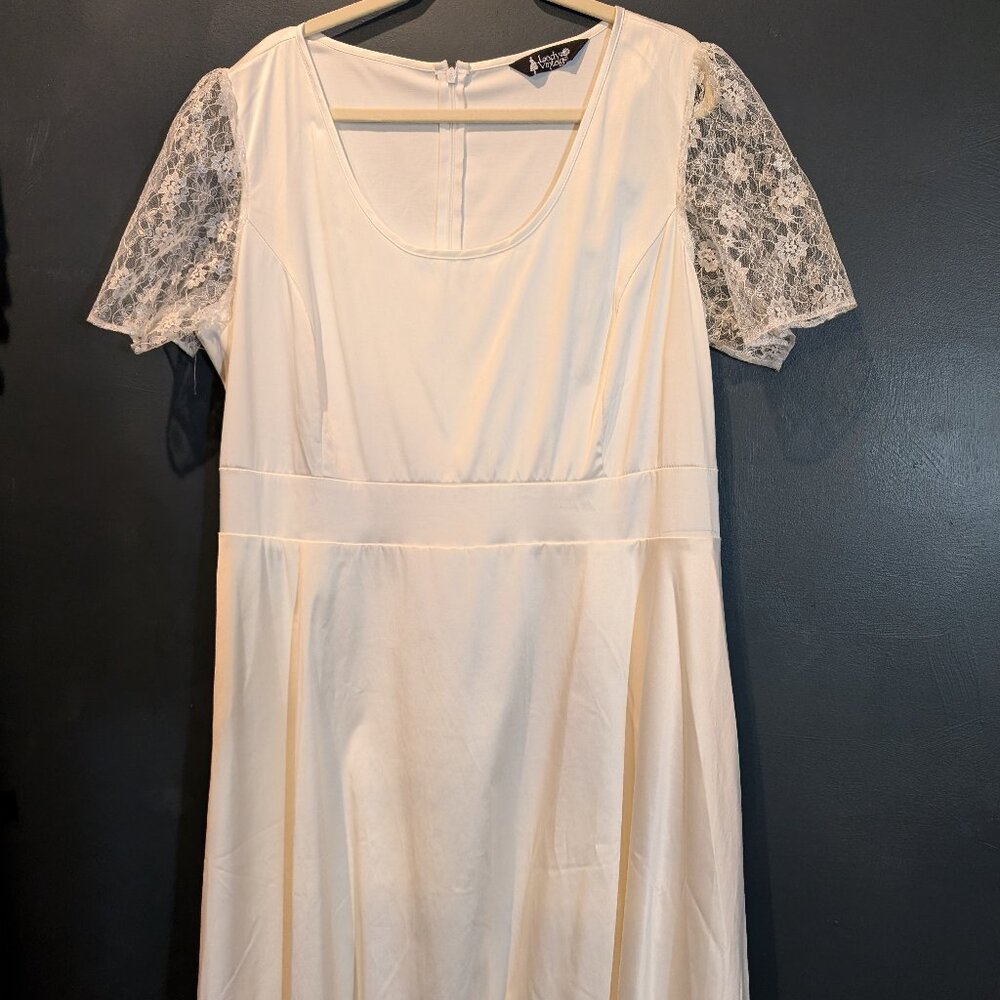 Pearl White Pin Up Dress